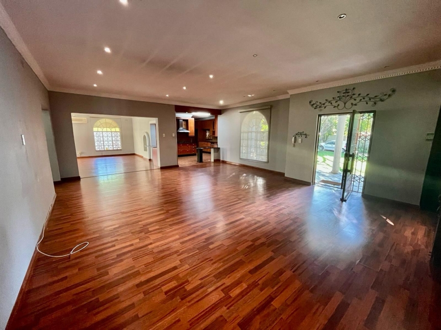 To Let 4 Bedroom Property for Rent in Protea Park North West